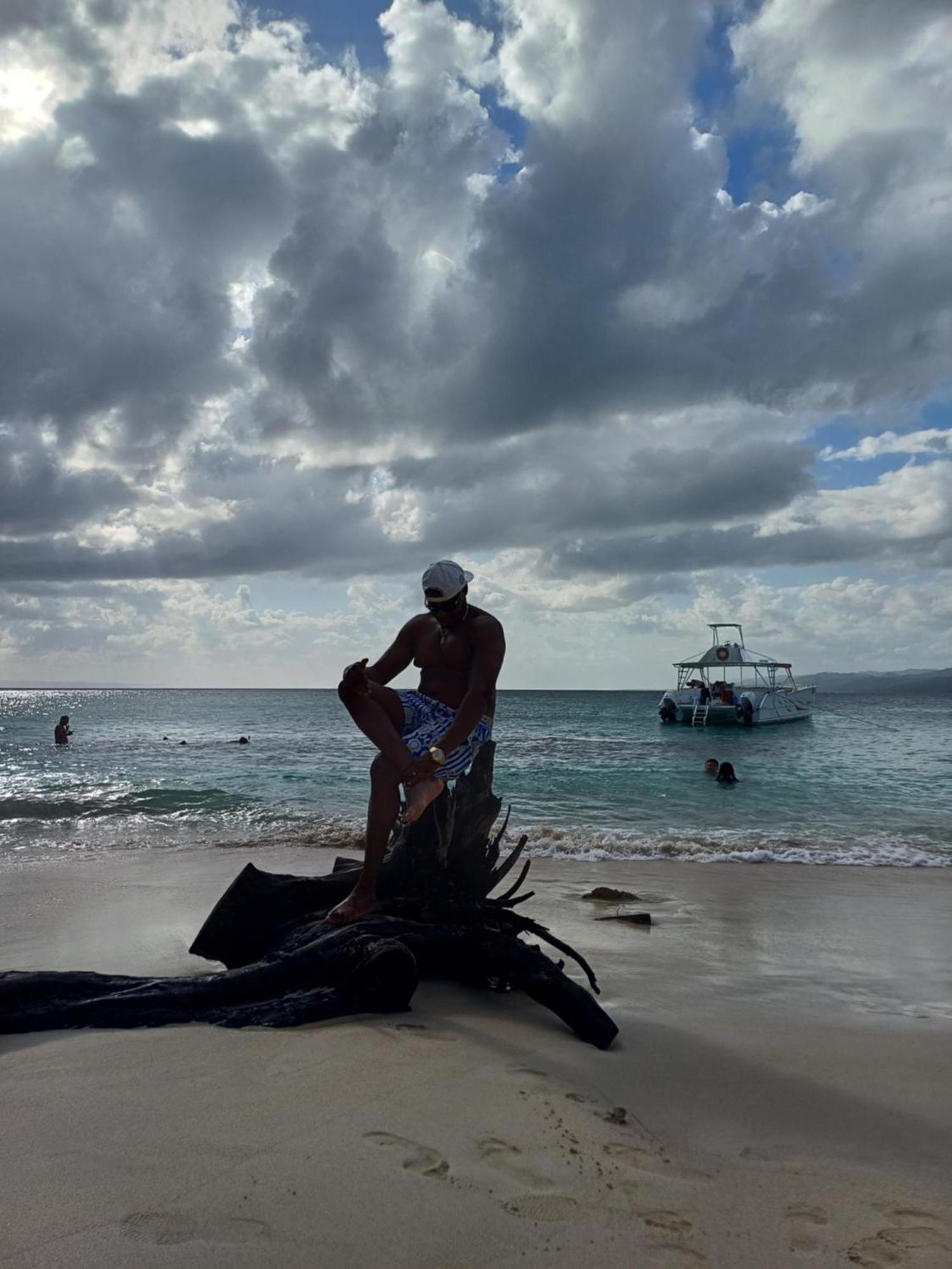 Rolando Share Apart Punta Cana Eksteriør bilde