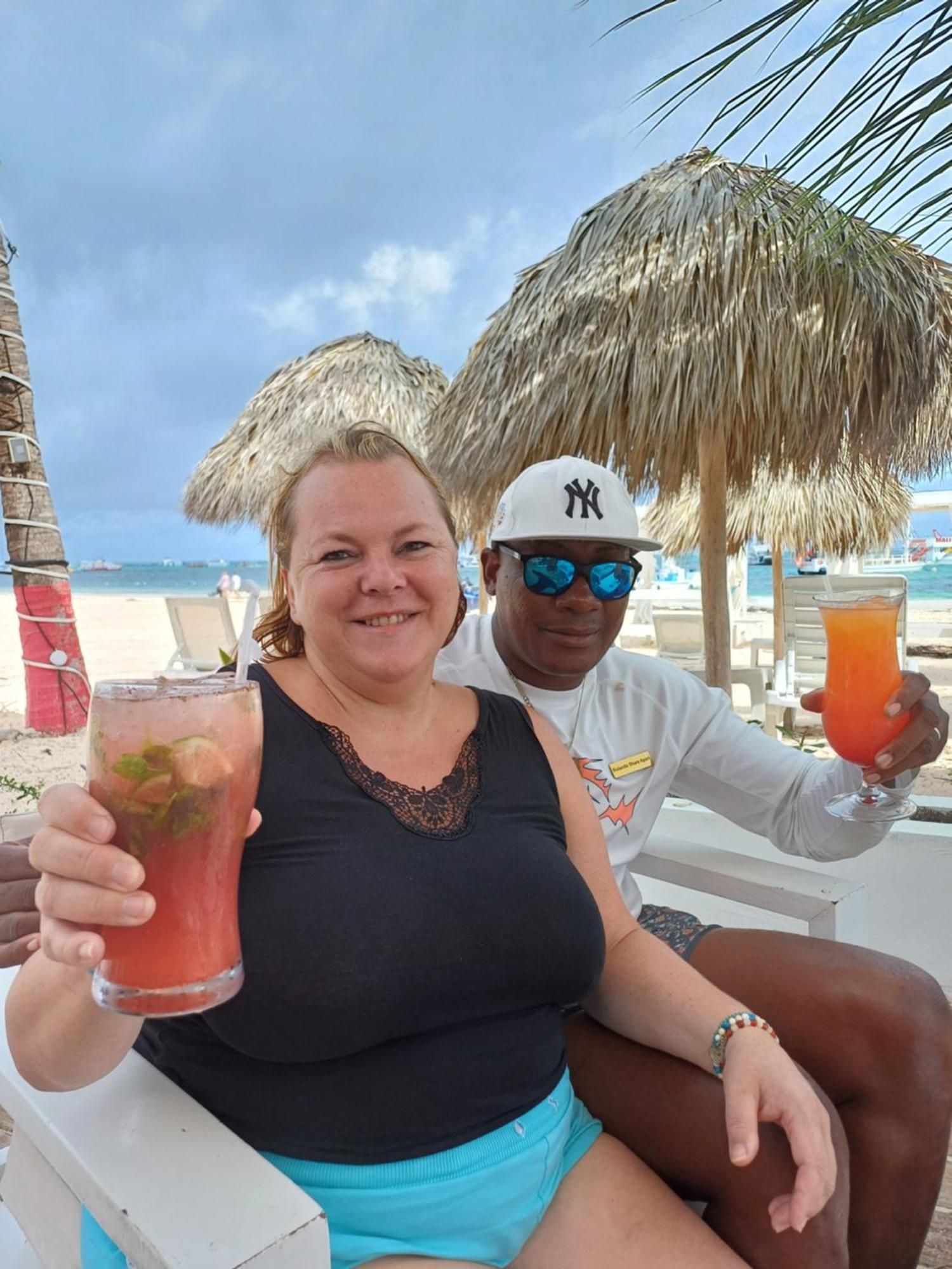 Rolando Share Apart Punta Cana Eksteriør bilde